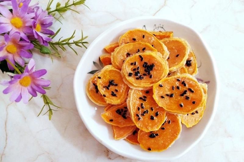 Khoai lang phết mật ong nướng nồi chiên không dầu là một trong những món ăn vặt tốt cho sức khỏe